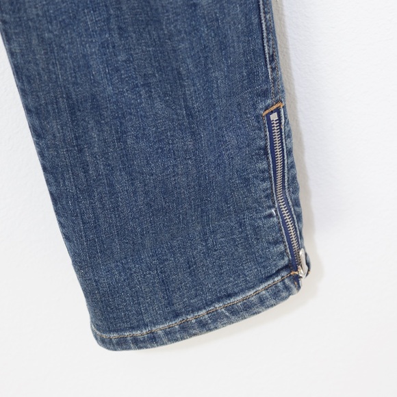 St. John Sport Women's Blue Denim Straight Leg Jeans with Zipper Details Size 10 - Picture 4 of 7